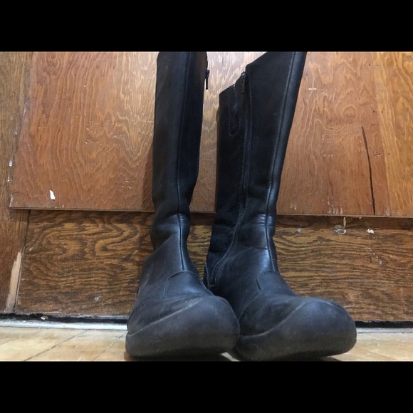 KEEN bern baby boots size 5 - Picture 2 of 7